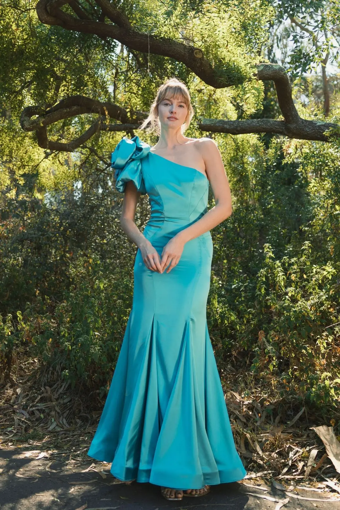 Green One Shoulder Bustier Satin Mermaid Gown - Image 5