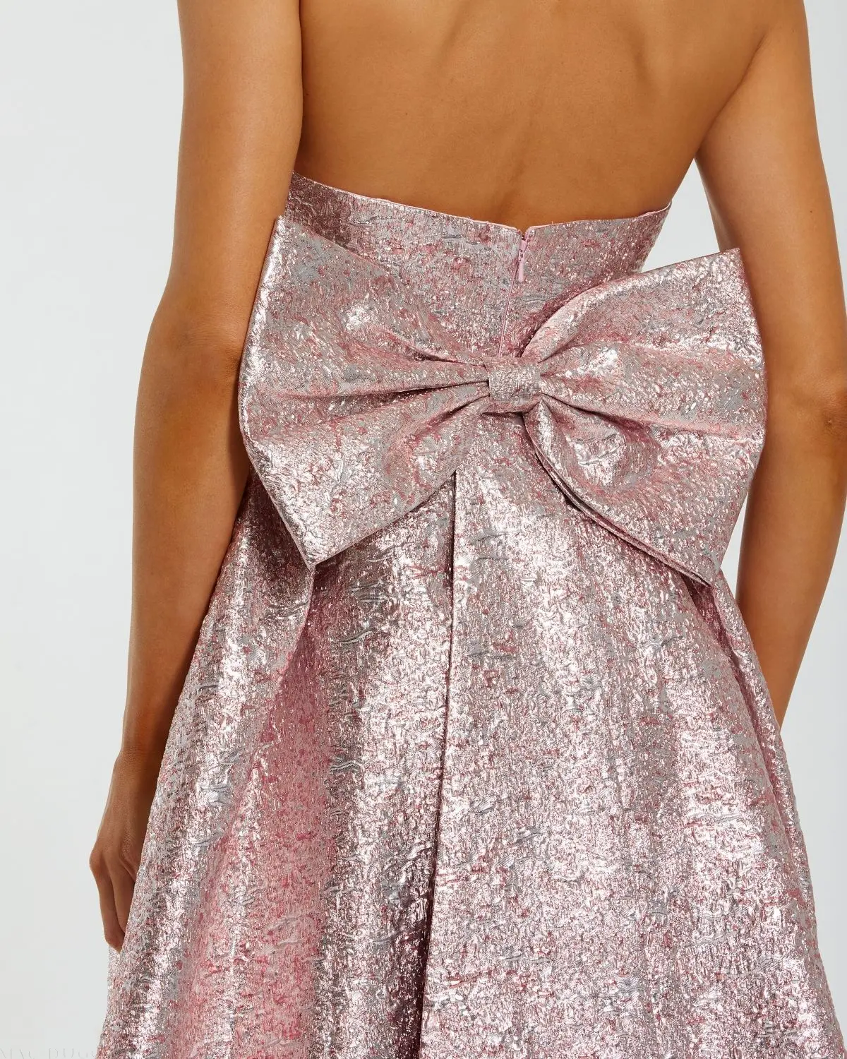 Pink Metallic Strapless Brocade Gown With Oversized Bow - Image 2